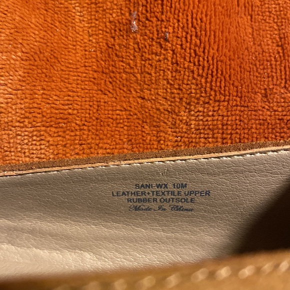 Donald Pliner shoes - Picture 7 of 8